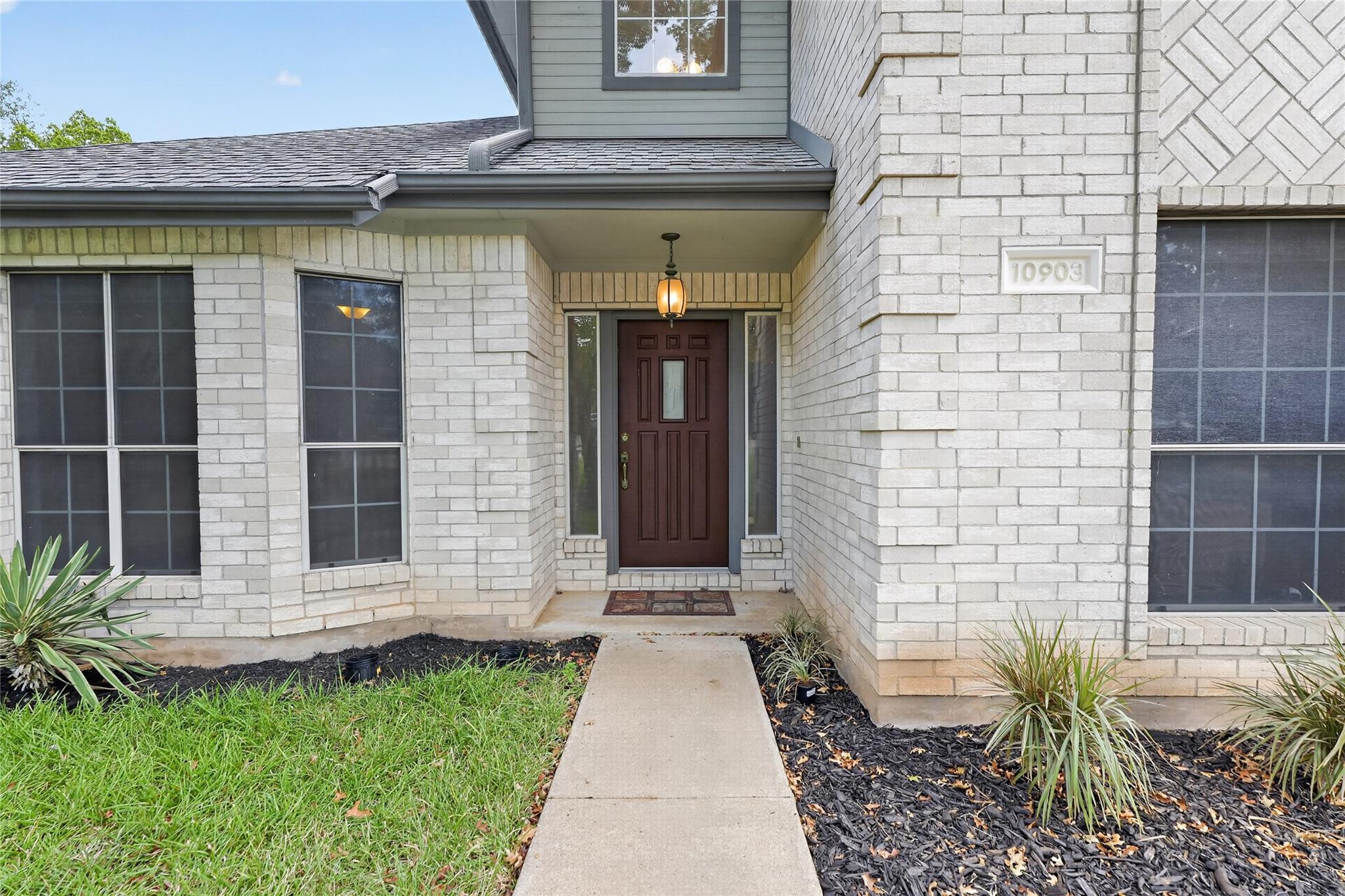 10903 Galleria CV — photo 5