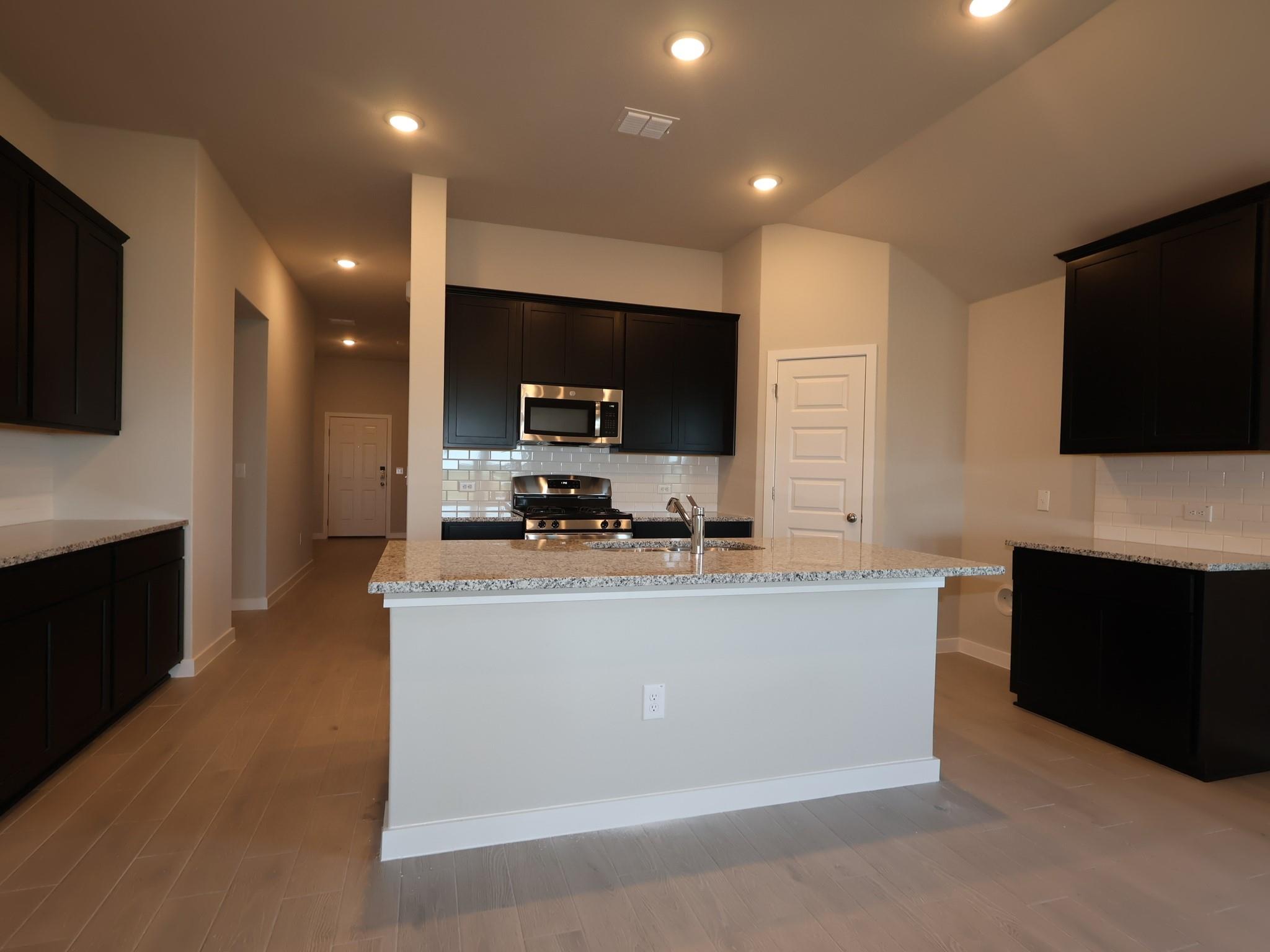 12312 Setting Peak LN — photo 4