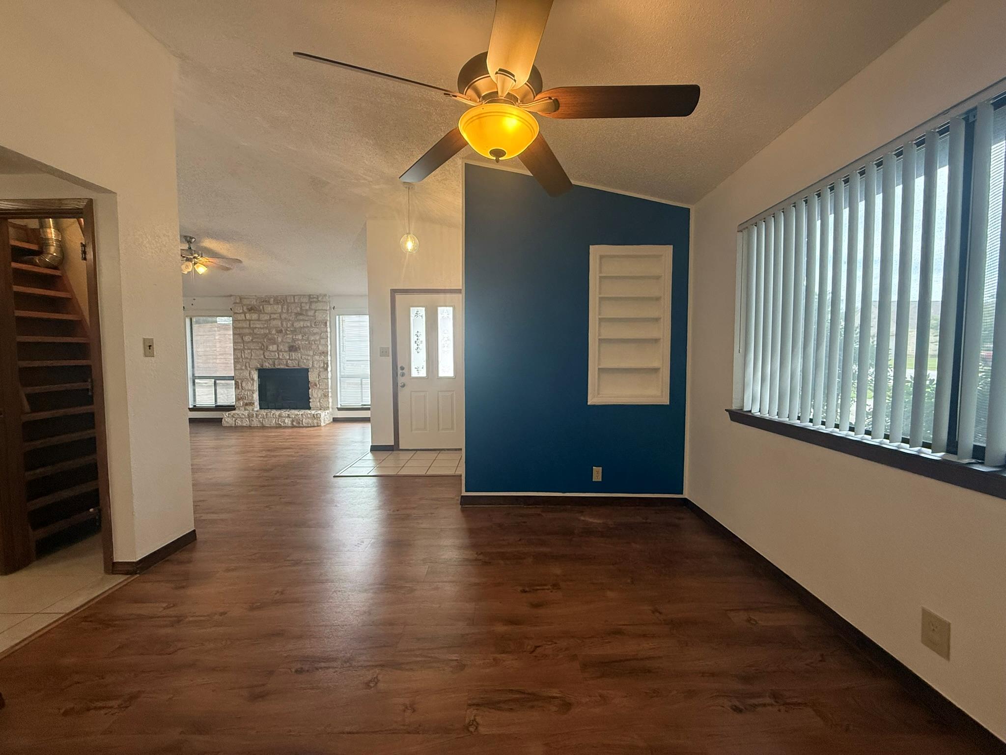 295 Mooring CIR #B — photo 5