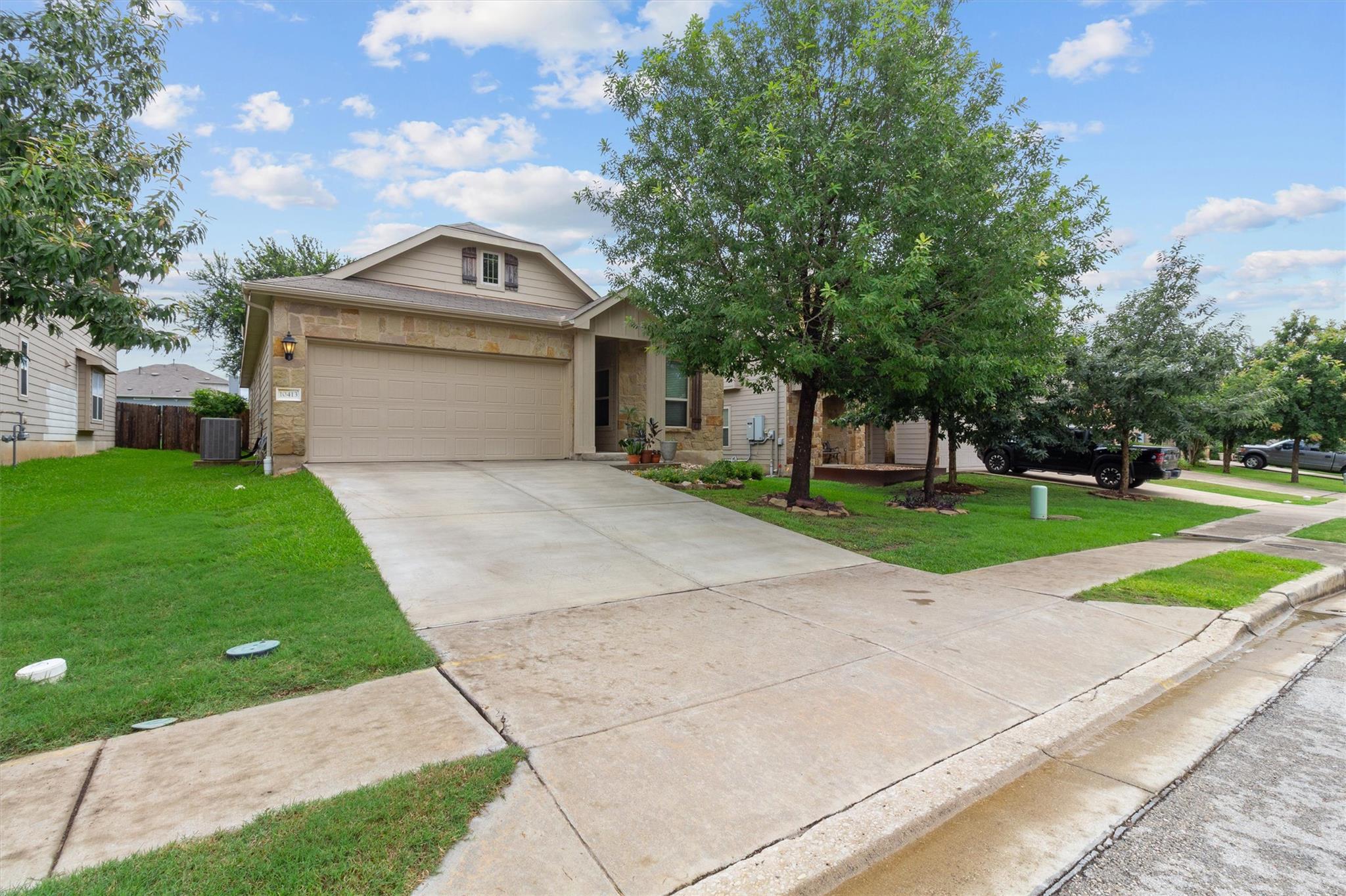 10413 Crescendo LN — photo 3