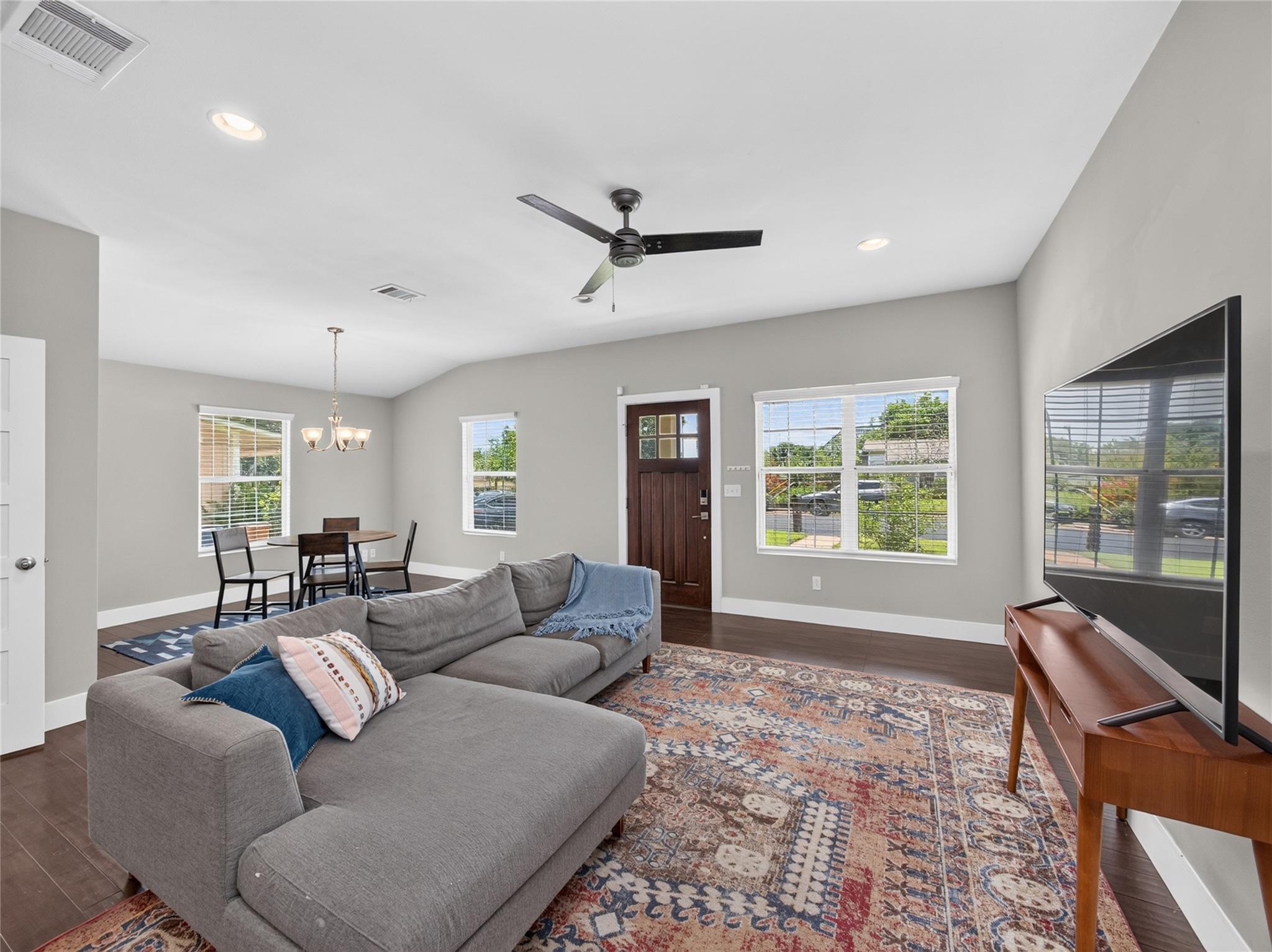 4504 Kitty Ave — photo 4