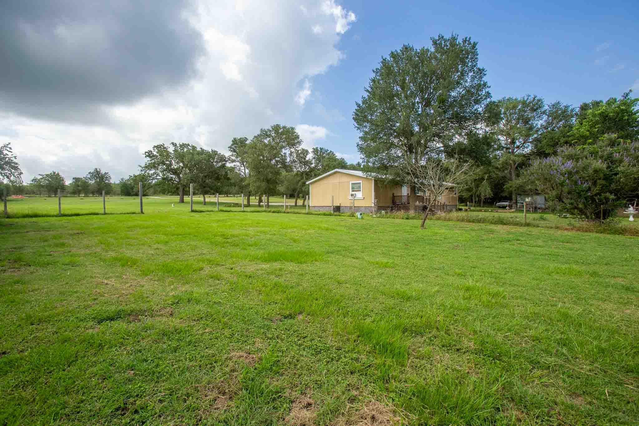 277 Mesquite DR — photo 5
