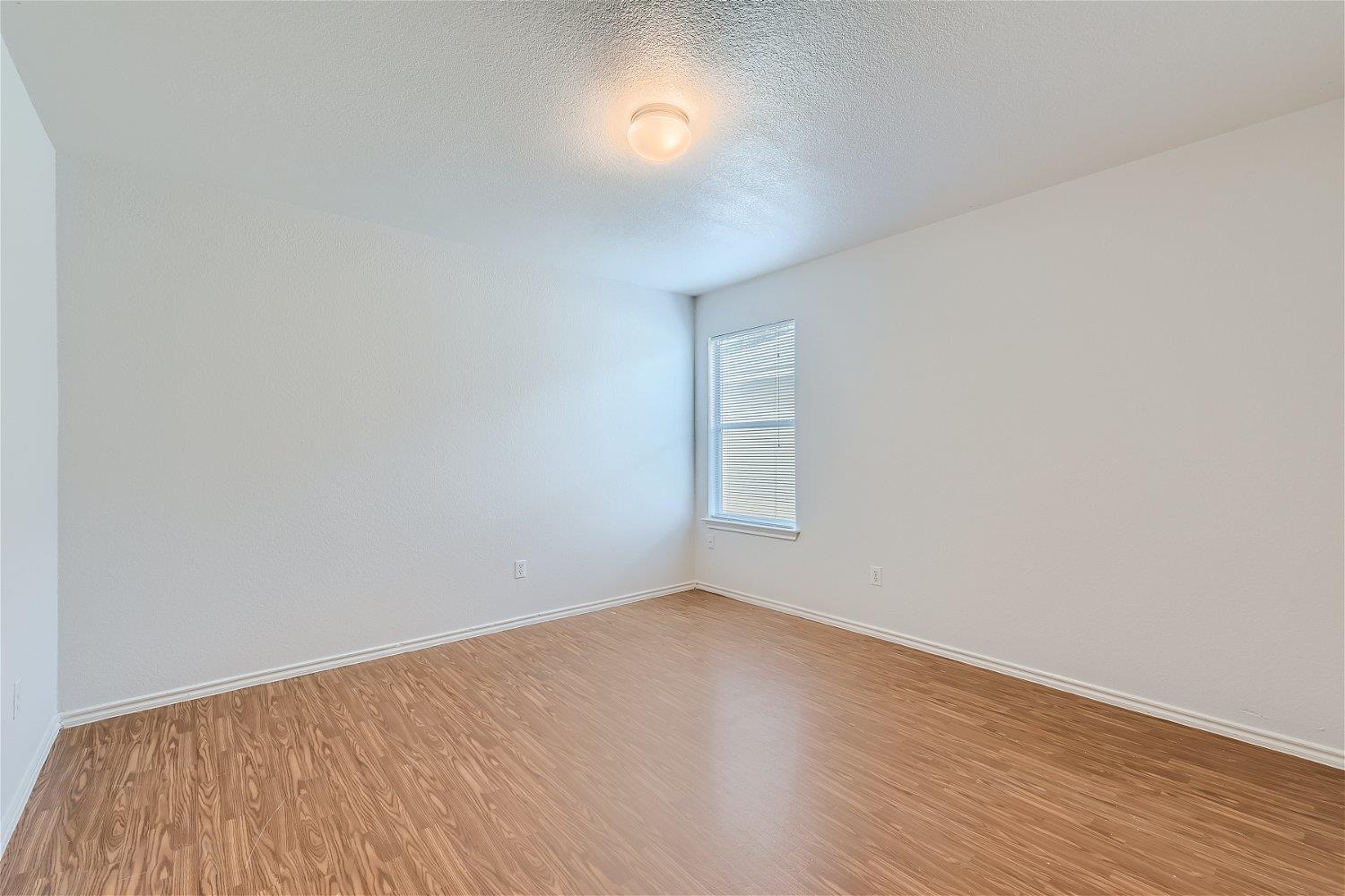 18408 Cloudmore LN — photo 5