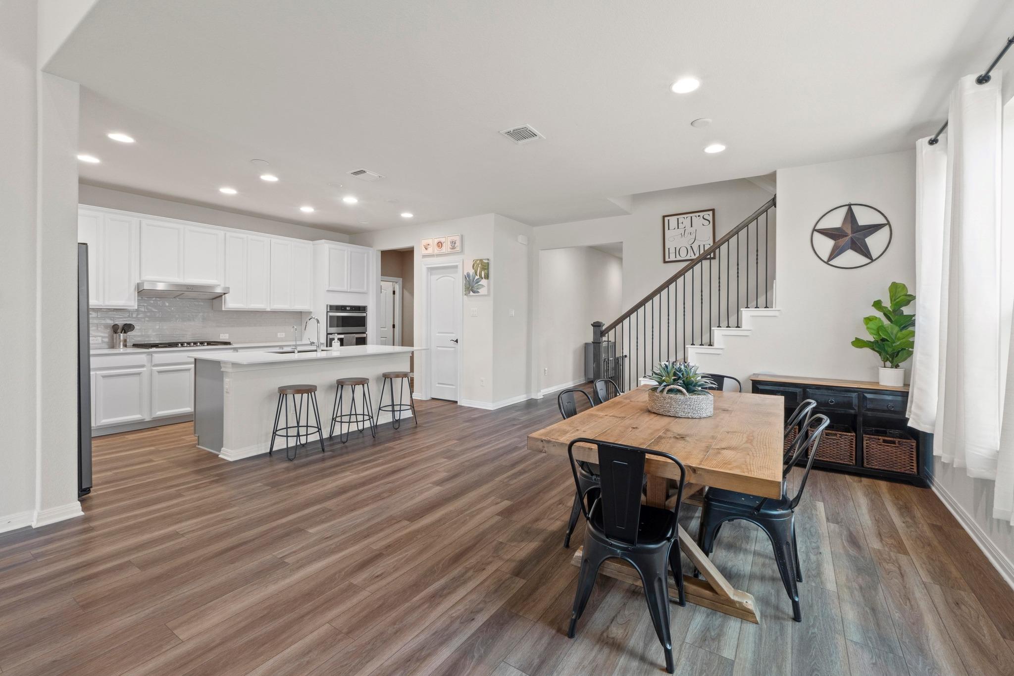 251 Zuma DR — photo 5