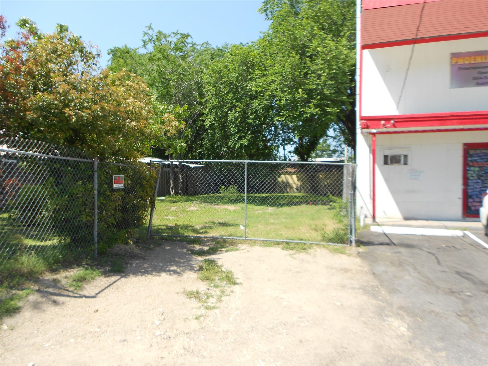 Undisclosed address — photo 3