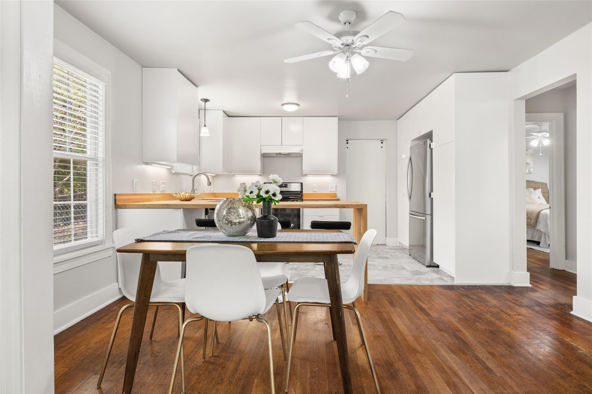 1403 Clifford Ave — photo 5