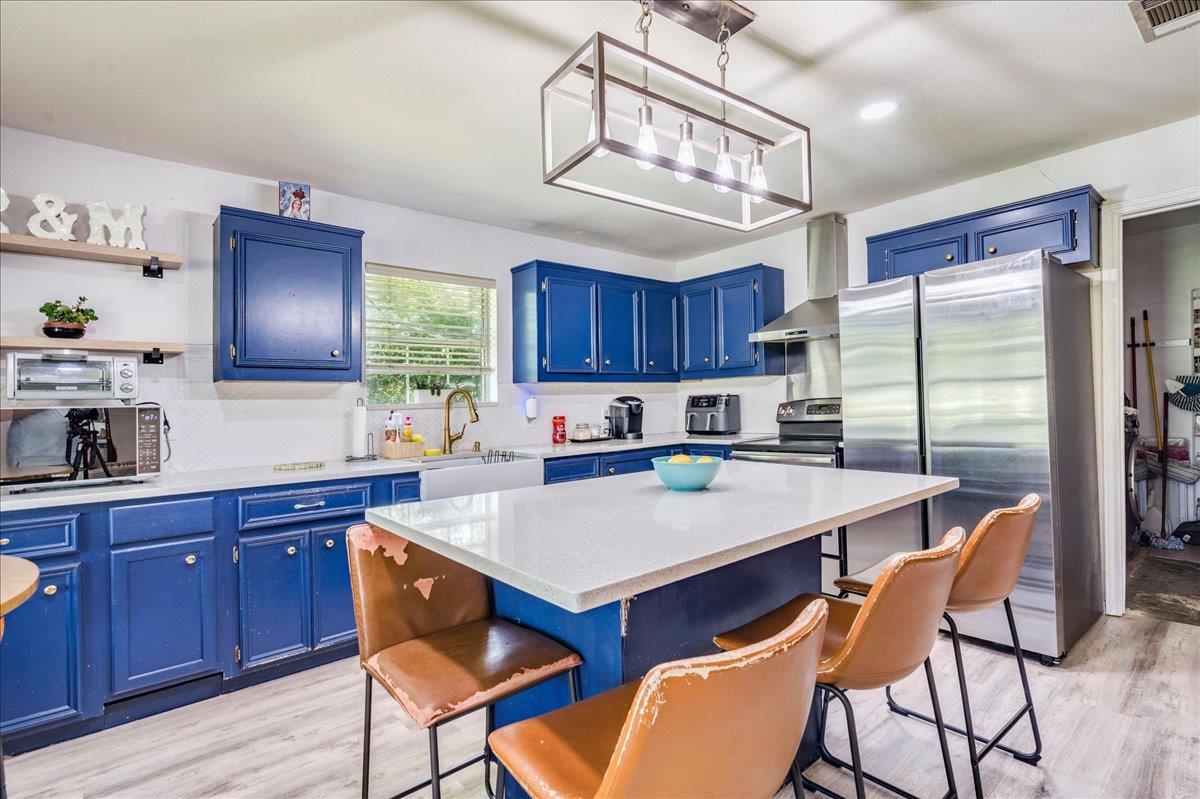 123 Crossroads DR