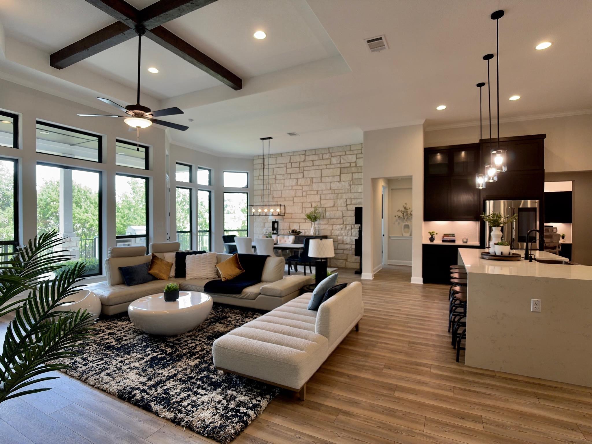 113 Spence LN — photo 3