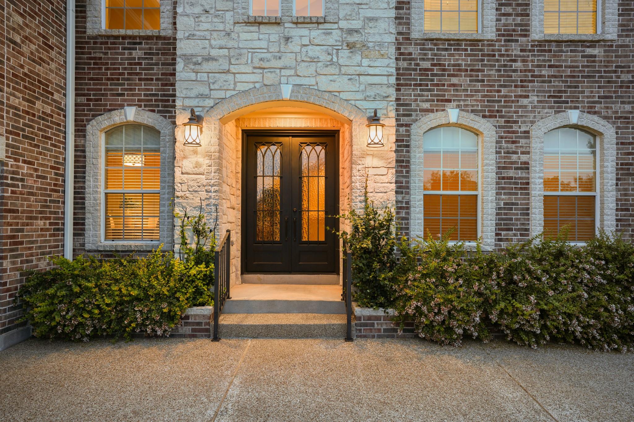 9904 Bundoran DR — photo 3