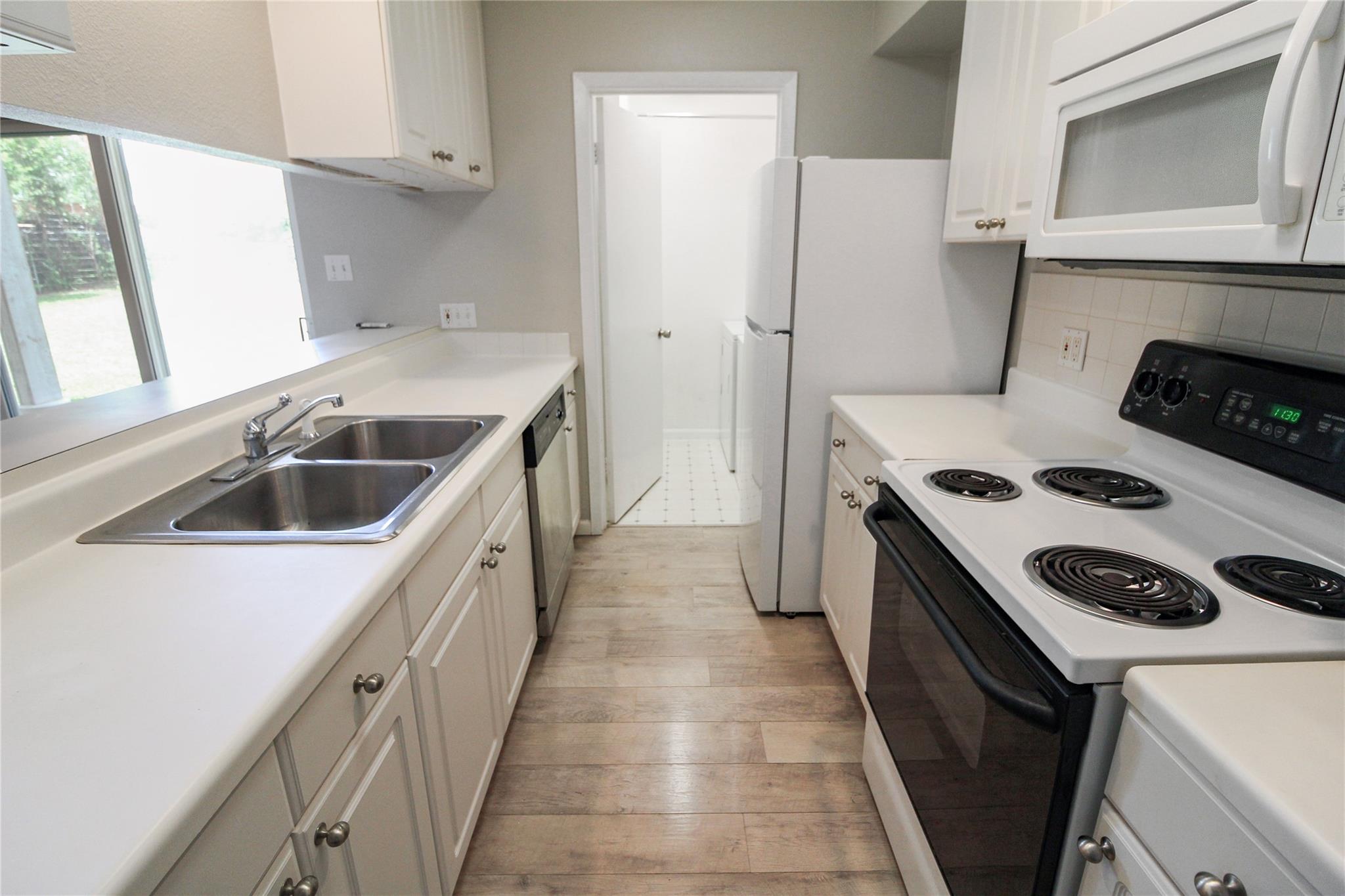 11705 Cherokee ST #A — photo 5