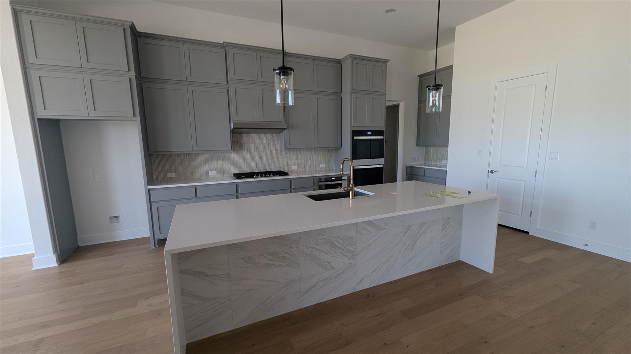624 Harrison Matthew LN — photo 4