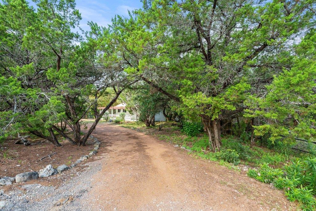 131 Belle DR — photo 3