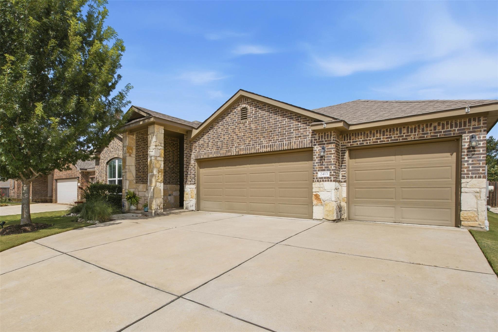 2413 Bridges Ranch RD — photo 4