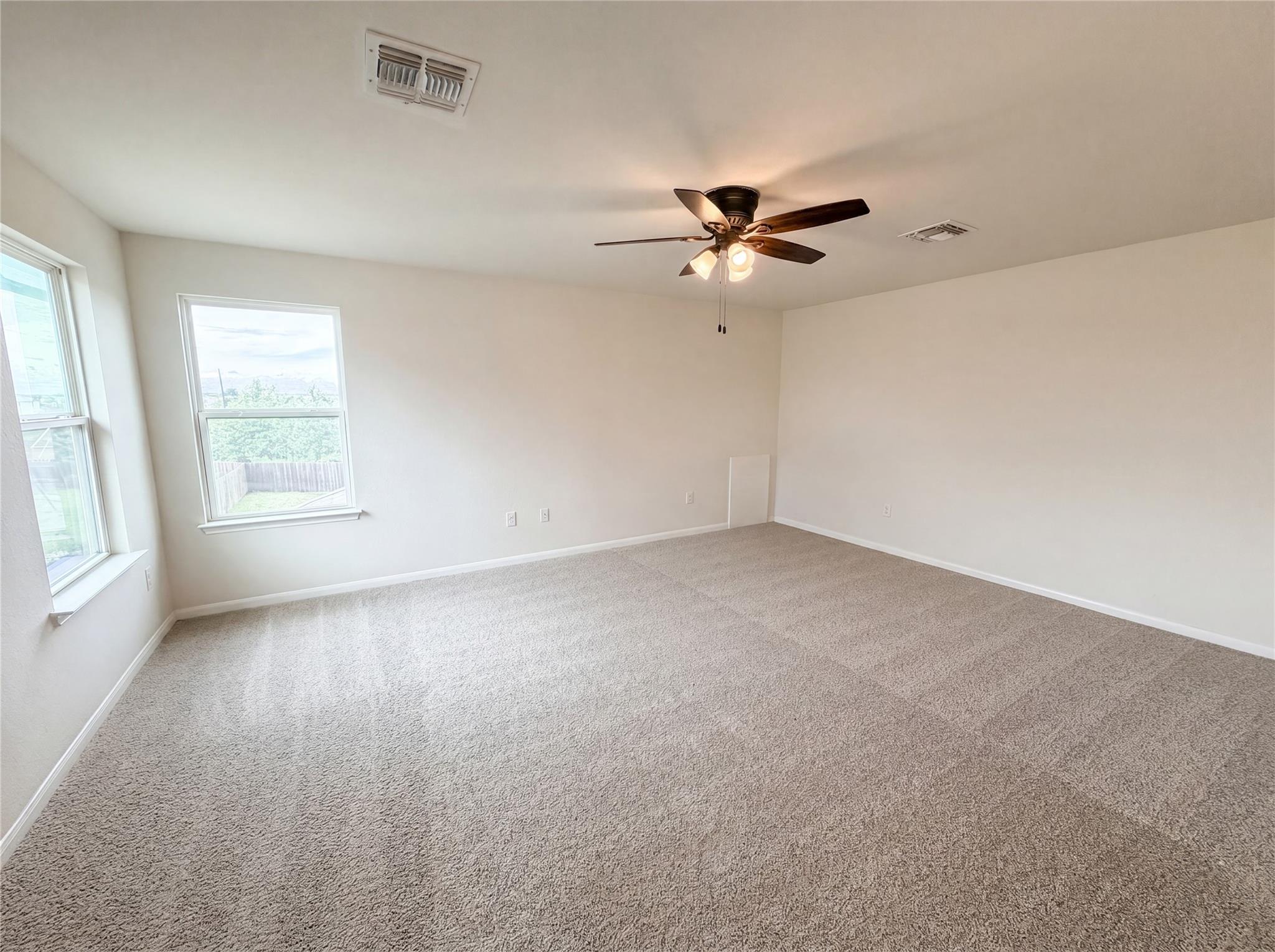 706 Luna Vista DR — photo 4