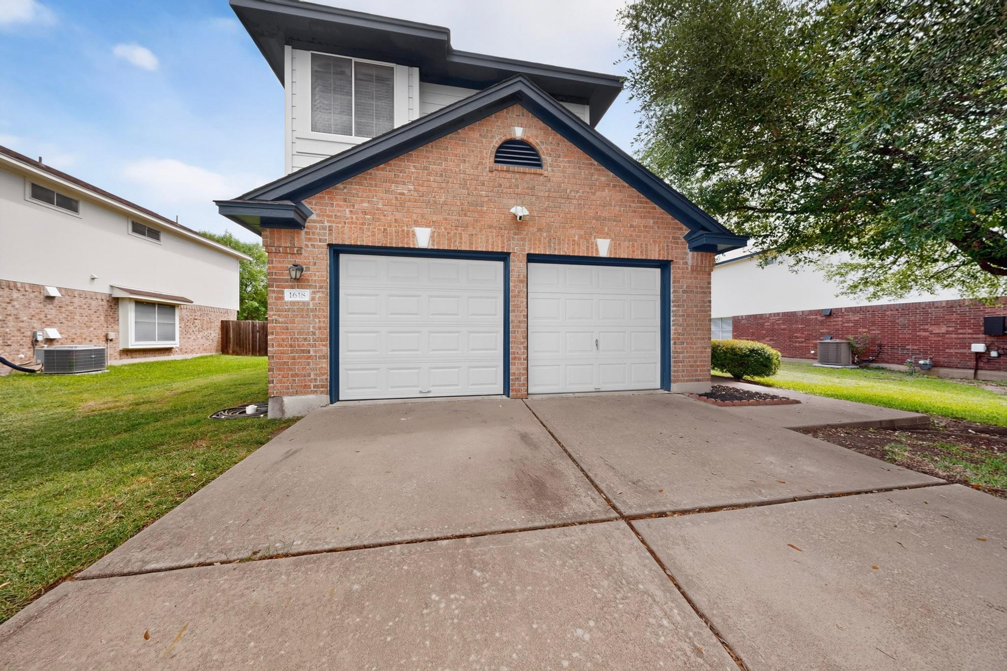 1618 Mentone DR — photo 4