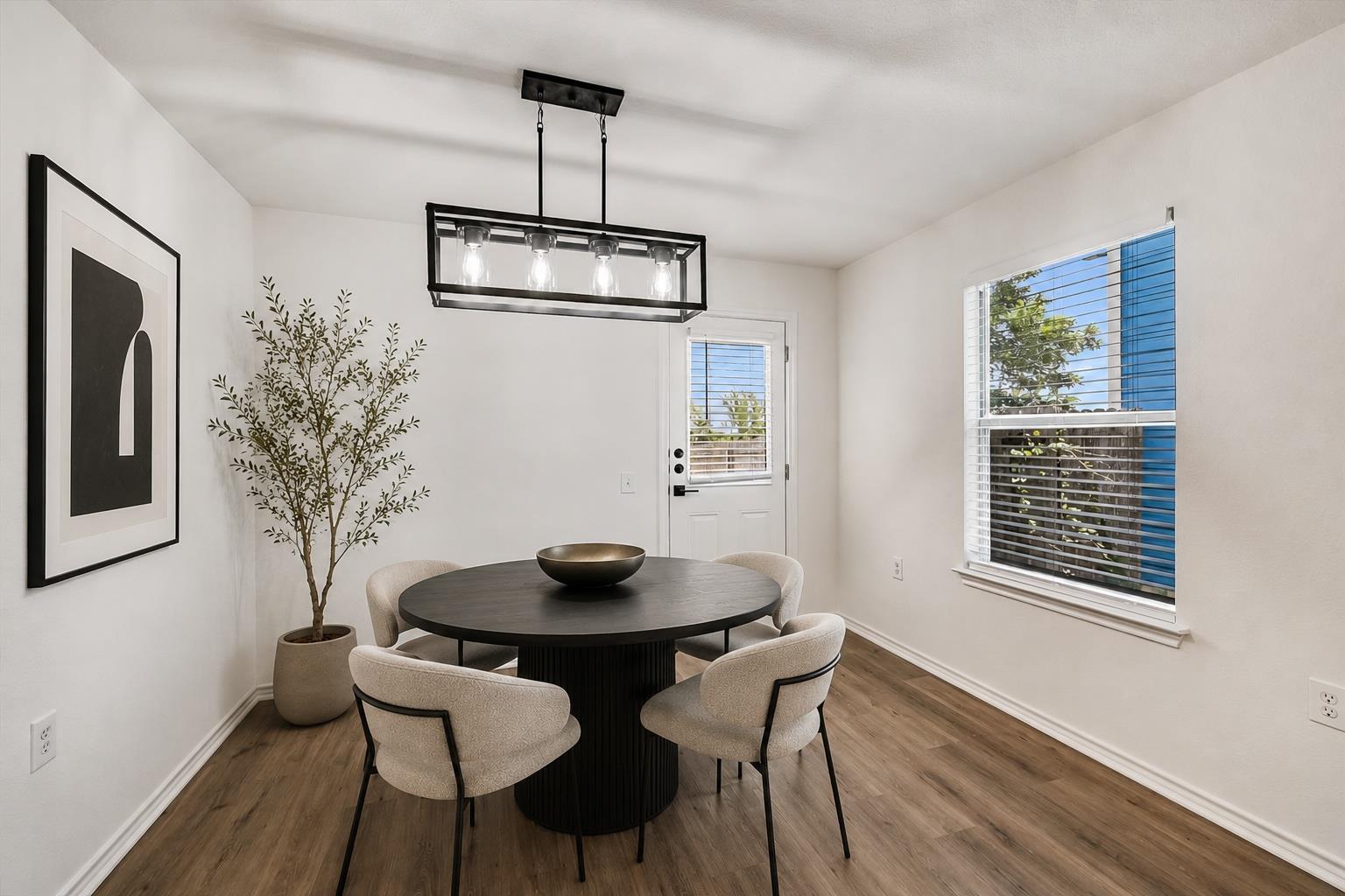 3409 Sand Dunes Ave — photo 5