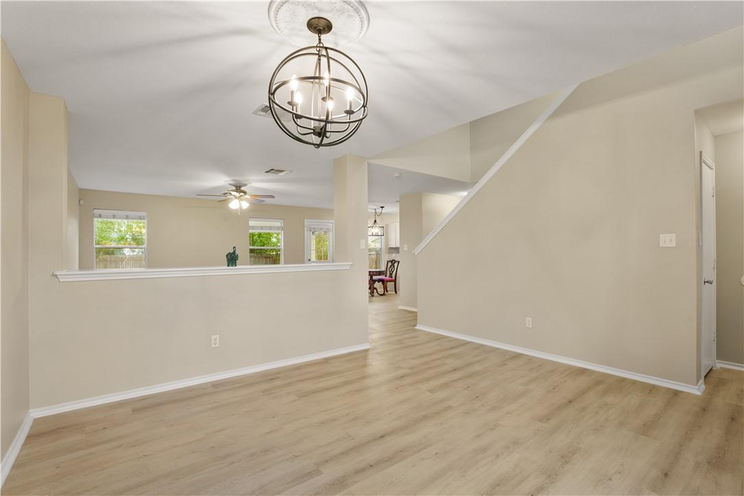 299 Brandons WAY — photo 3
