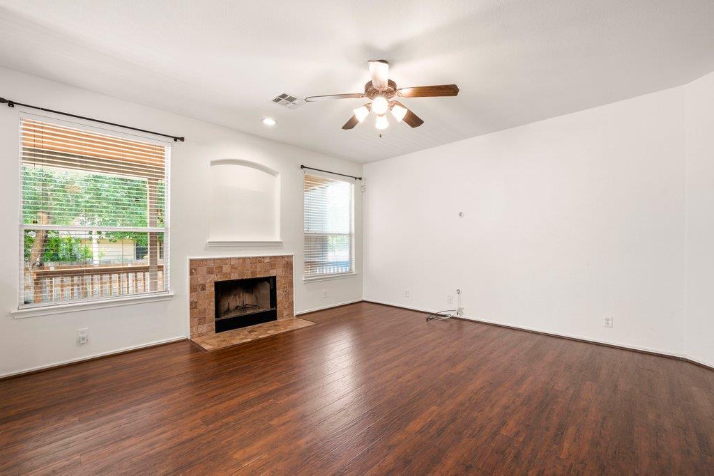 611 Secretariat DR — photo 4
