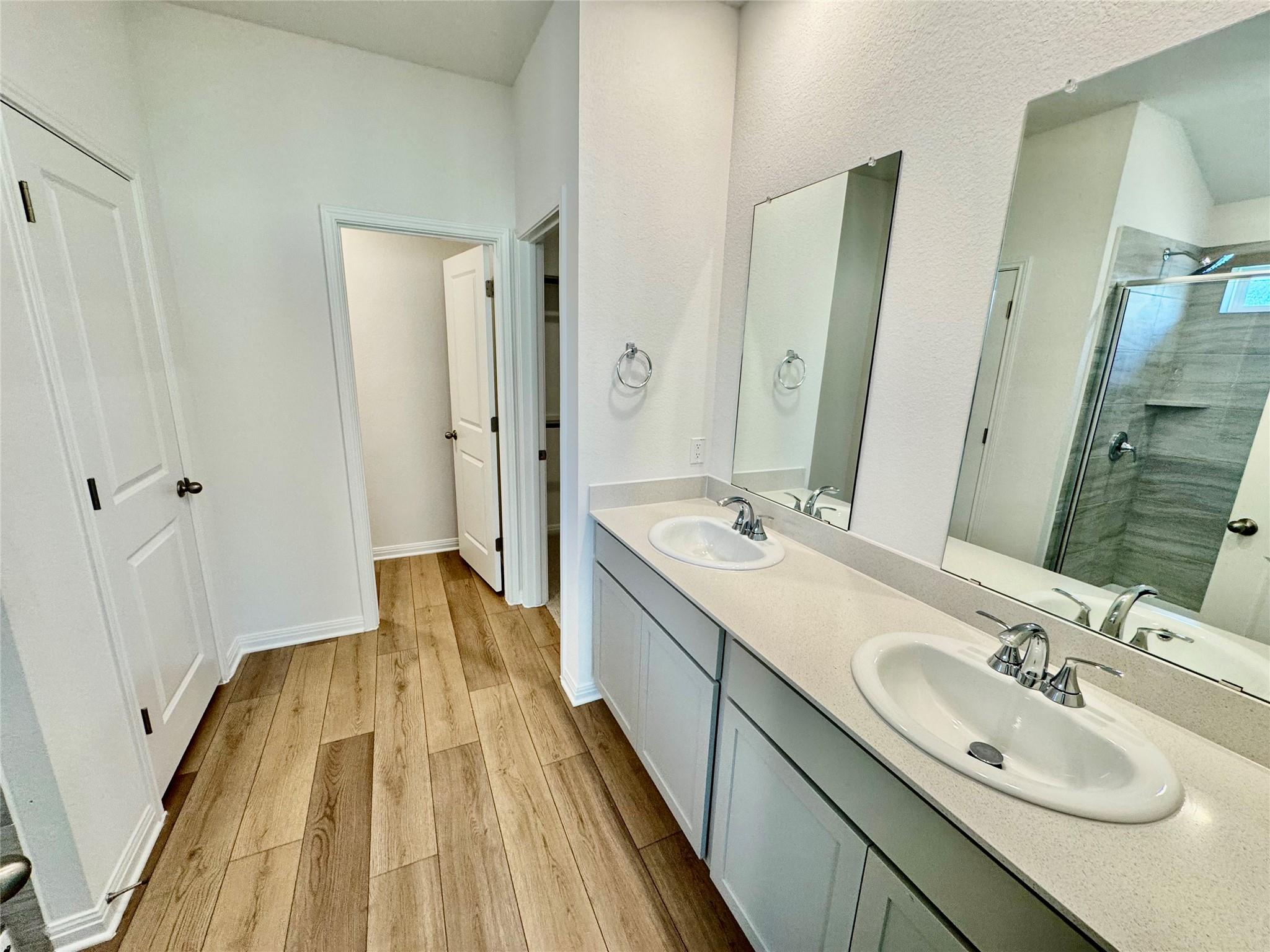 174 Coopers Hawk CRST — photo 4
