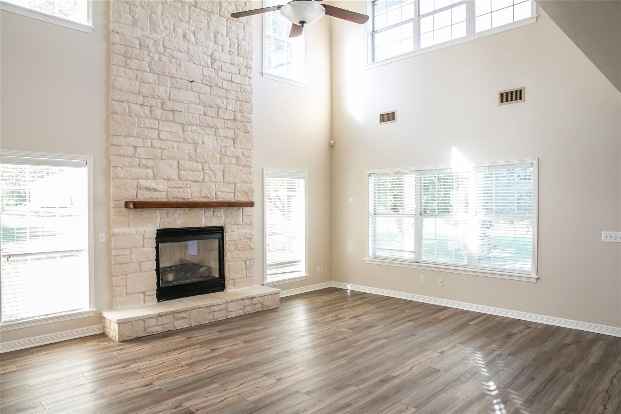 8660 Cedar Hill RD — photo 5