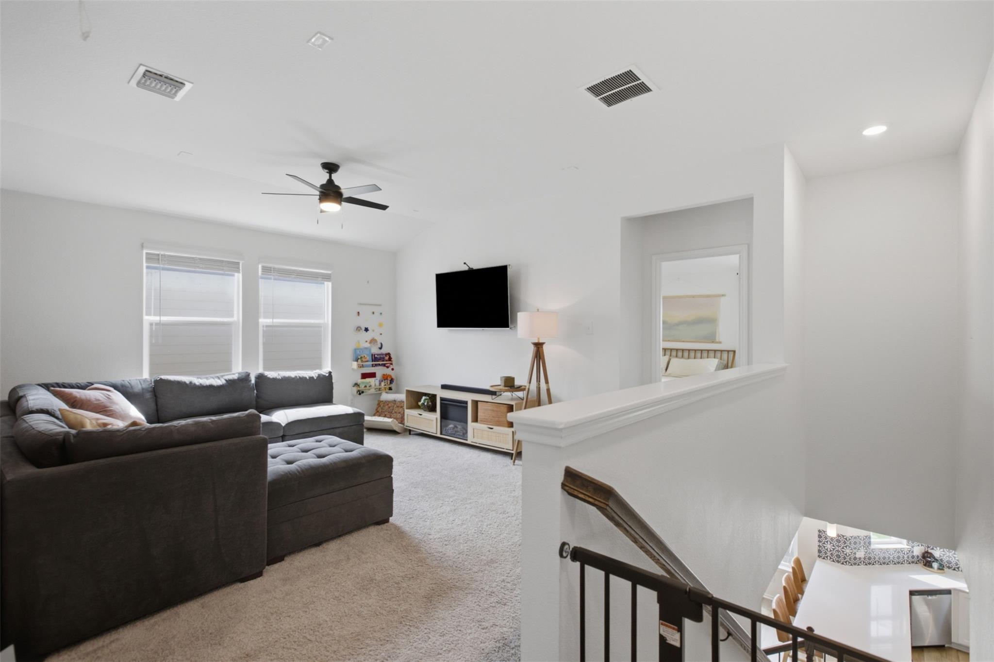 110 Sweet Autumn DR — photo 5