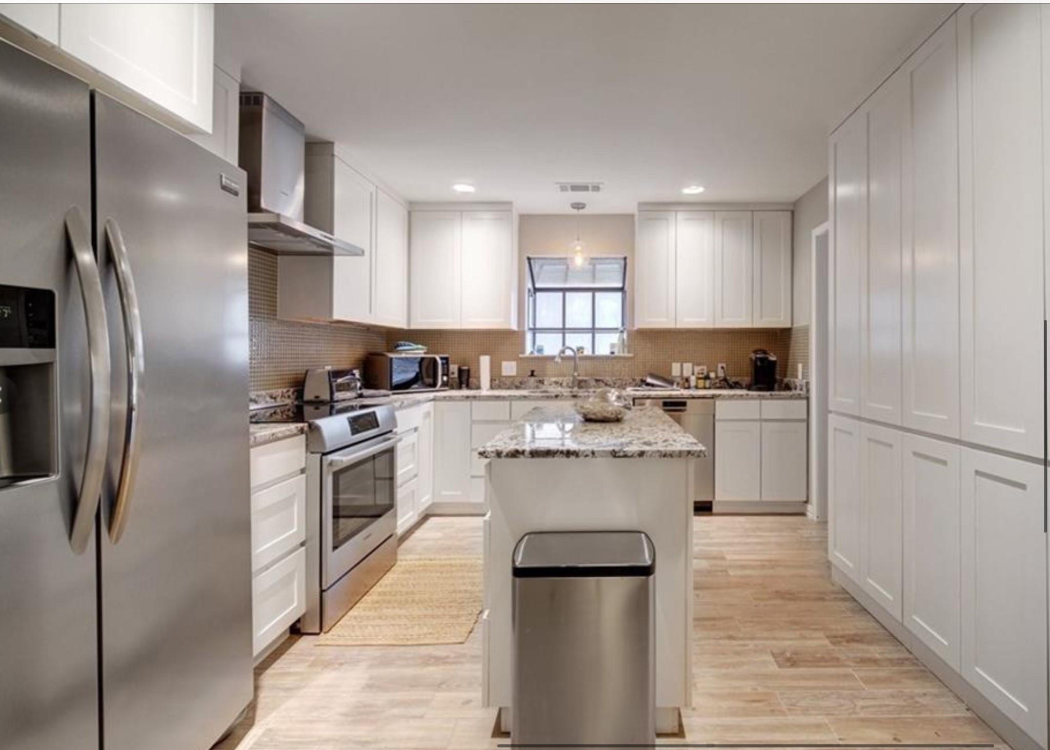9518 Topridge DR #17 — photo 4