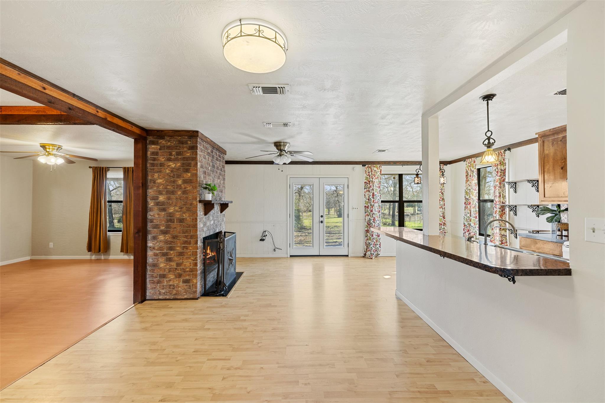 1949 County Road 347 LOOP — photo 5