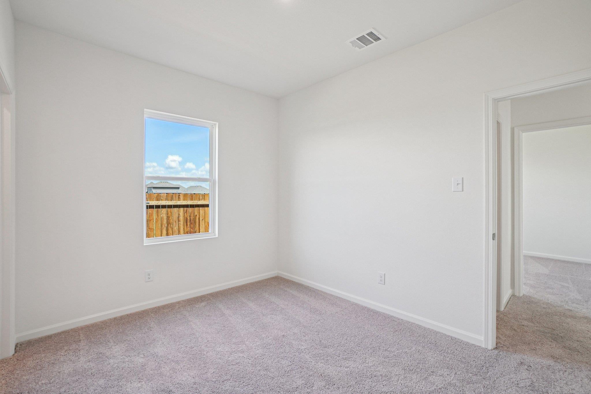 702 Cliff DR — photo 5
