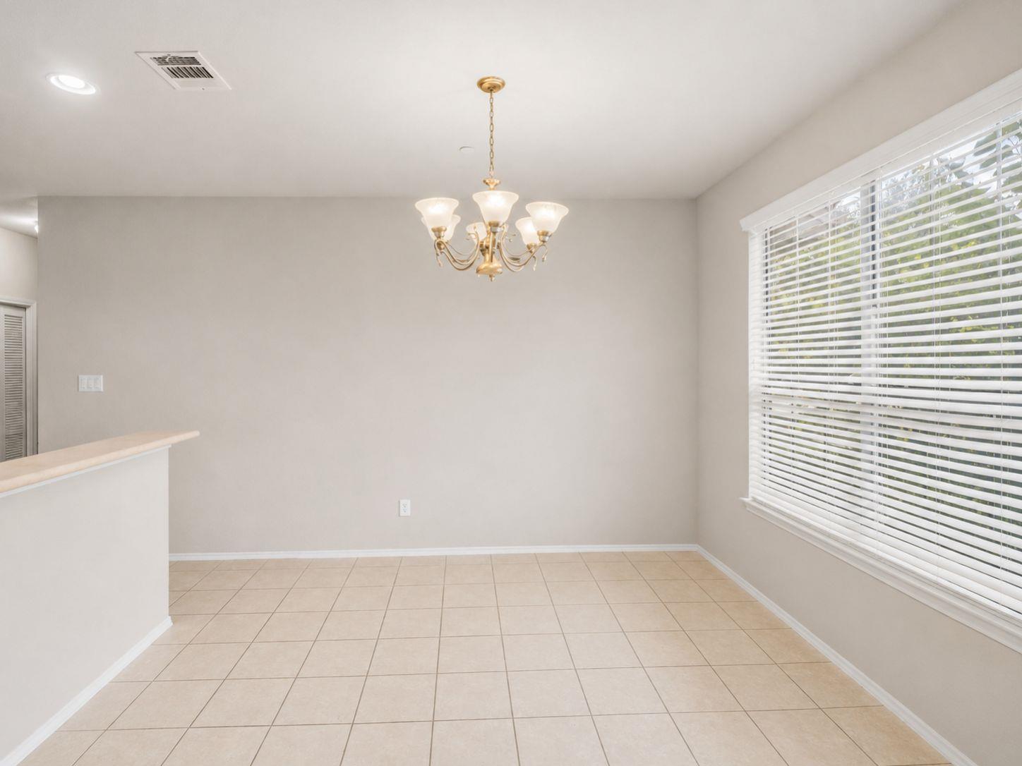 9201 Brodie LN #403 — photo 4