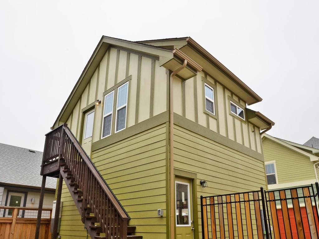 912 Sugaree Ave #B — photo 3