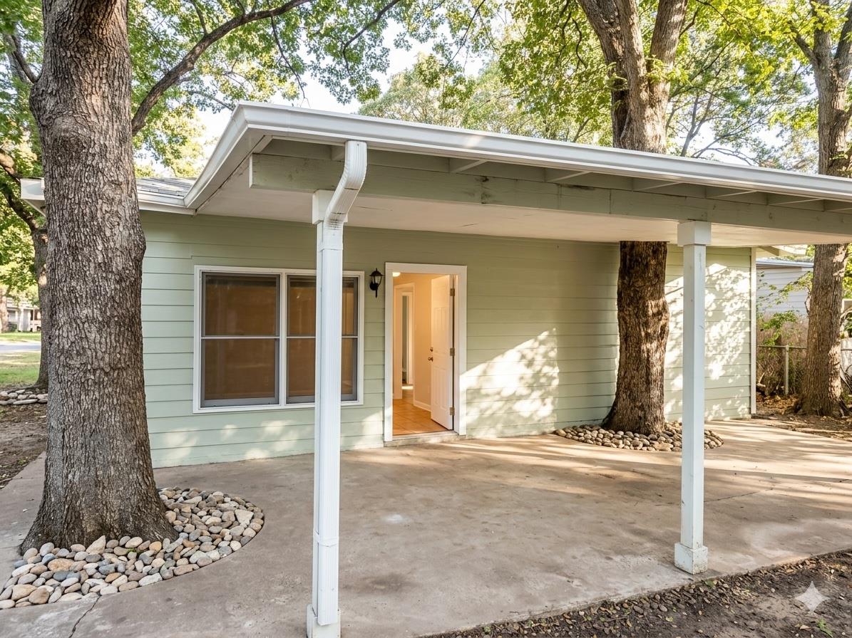 5402 Harmon Ave — photo 3