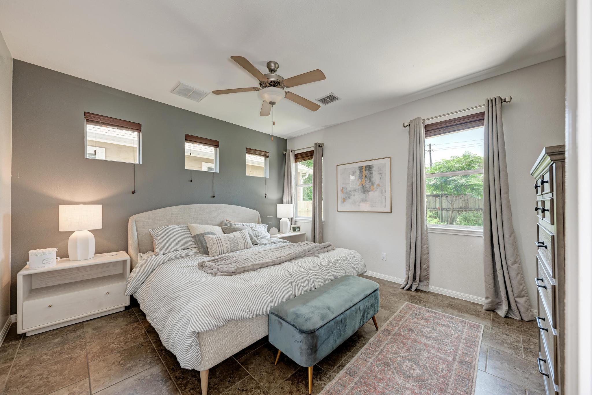 1325 Central Park CT — photo 4
