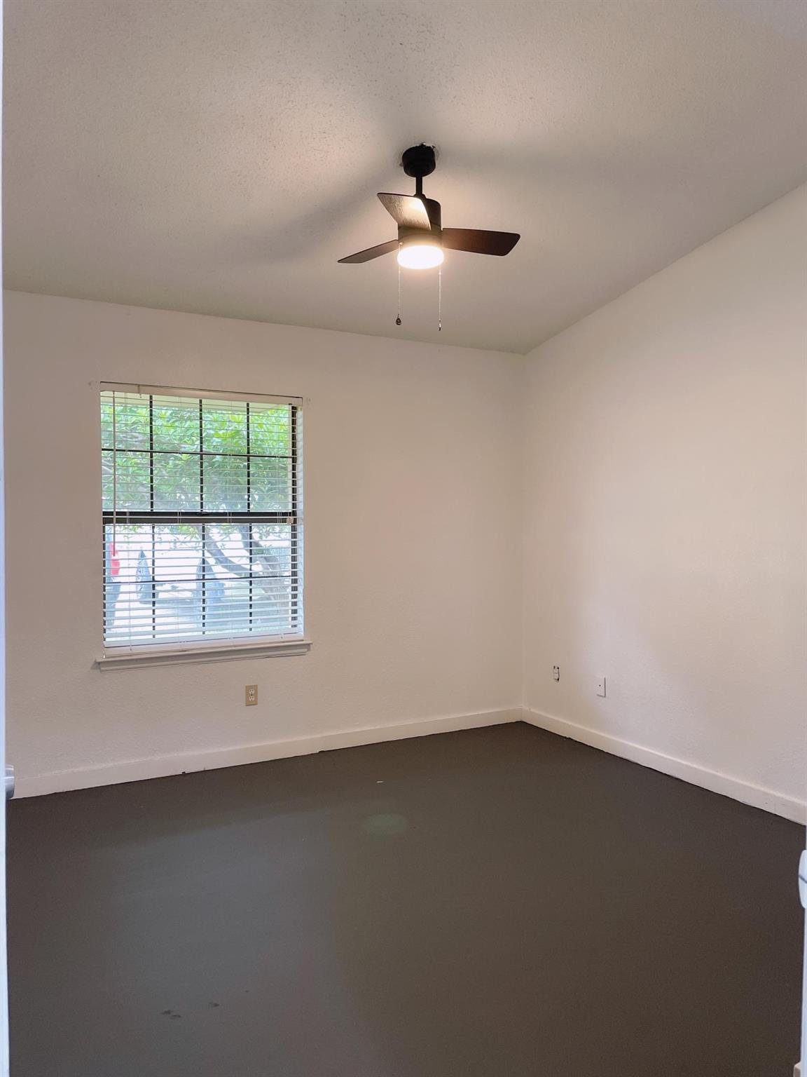 21107 Highland Lake DR #3 — photo 4