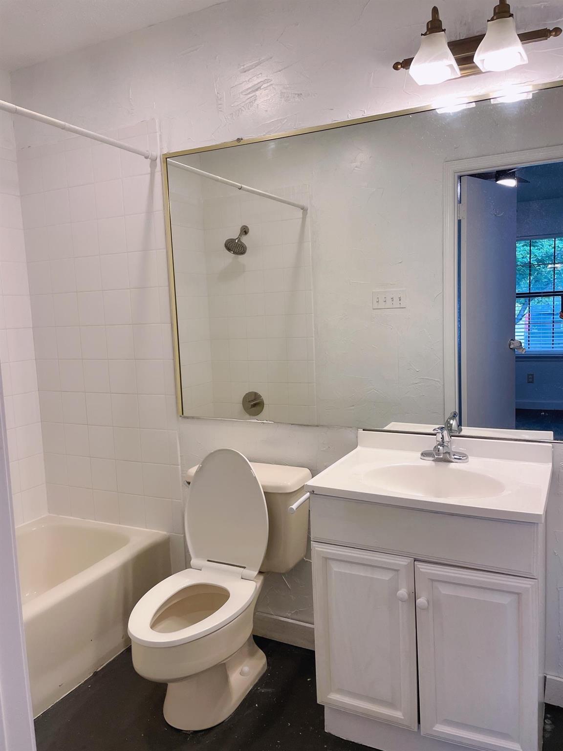 21107 Highland Lake DR #3 — photo 5