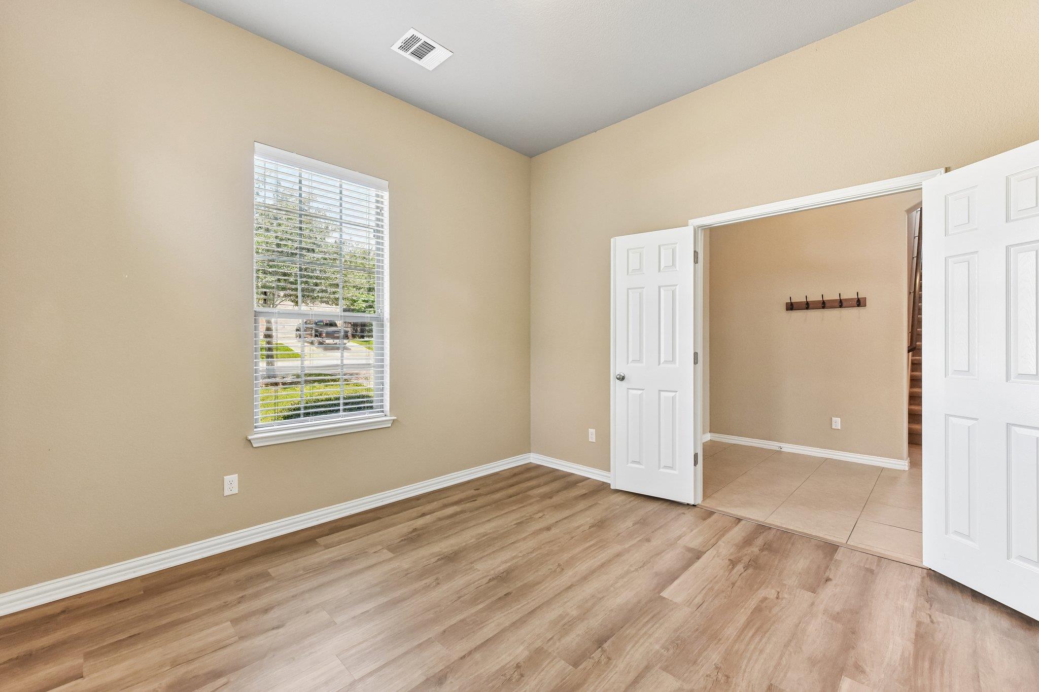 640 Loma Cedro BND — photo 4