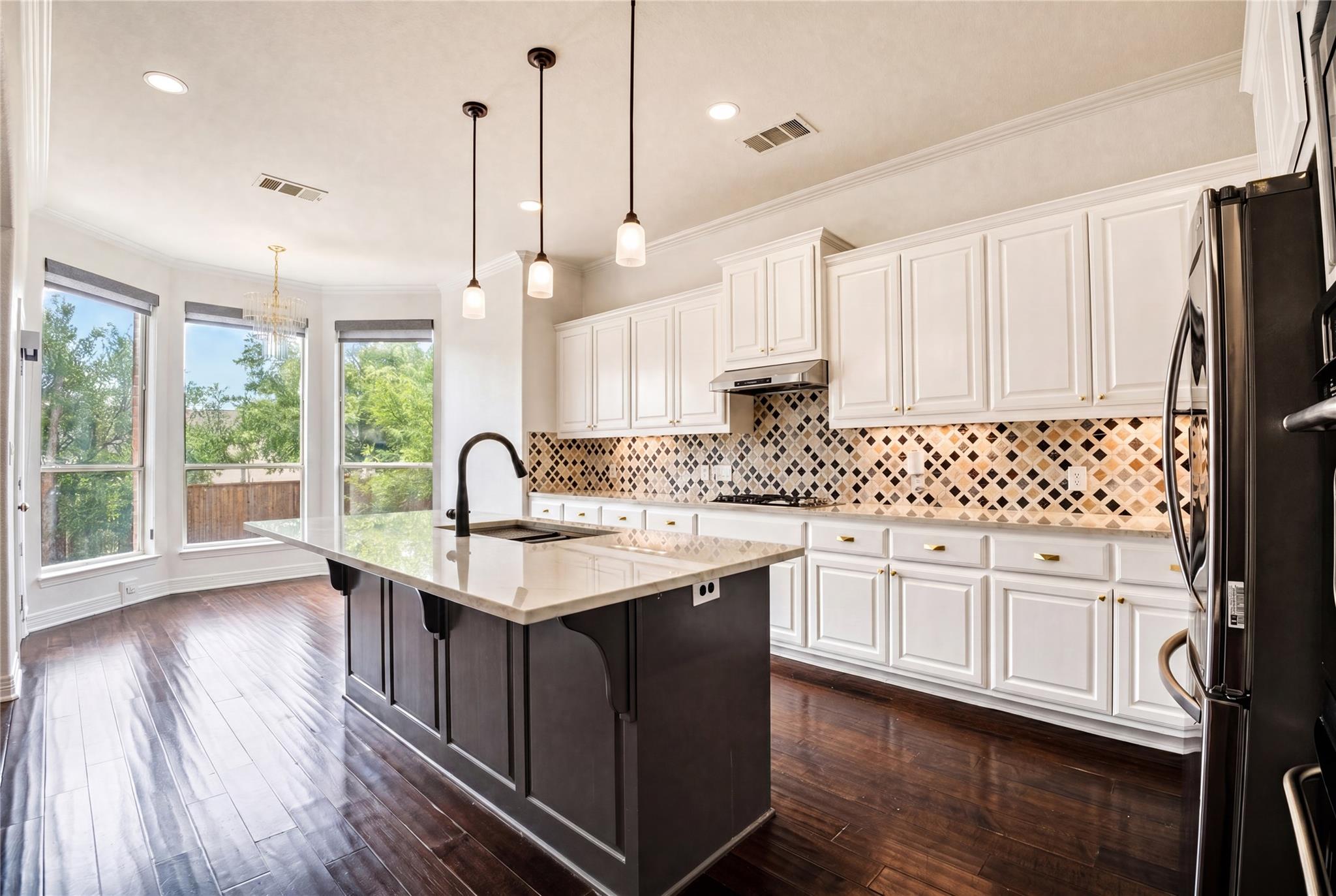 2260 Fernspring DR
