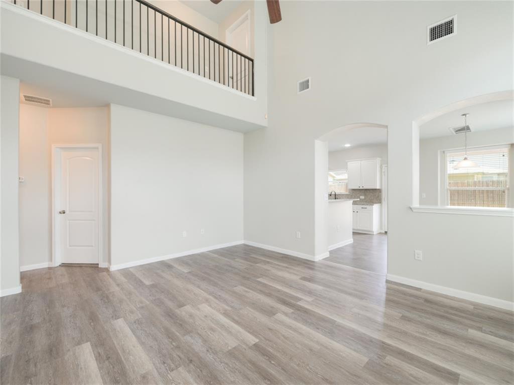 12112 Timber Arch LN — photo 4