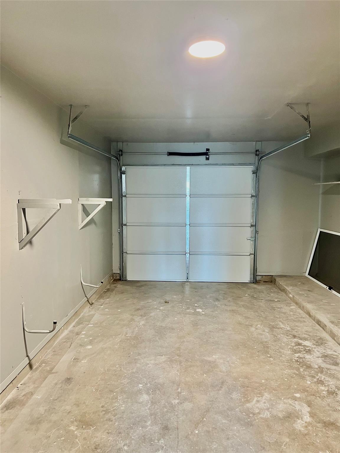 10707 Daryl CV — photo 3