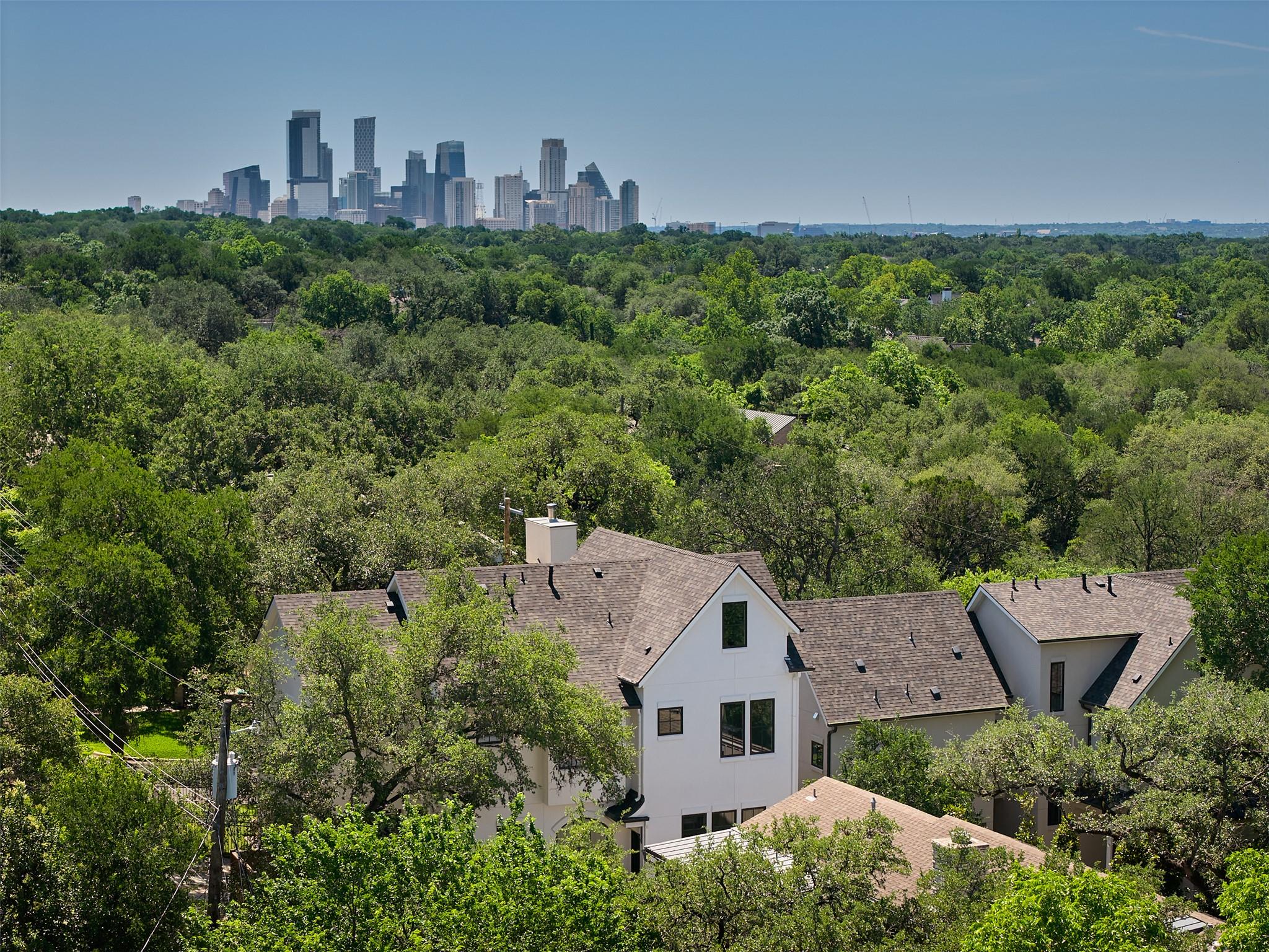 1900 Matthews DR — photo 5