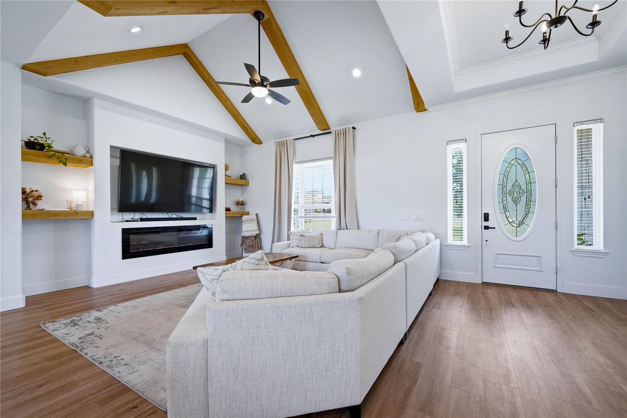 19011 Saint Raguel RD — photo 3