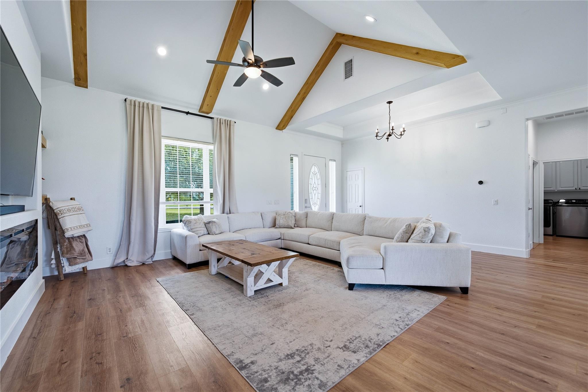 19011 Saint Raguel RD — photo 4