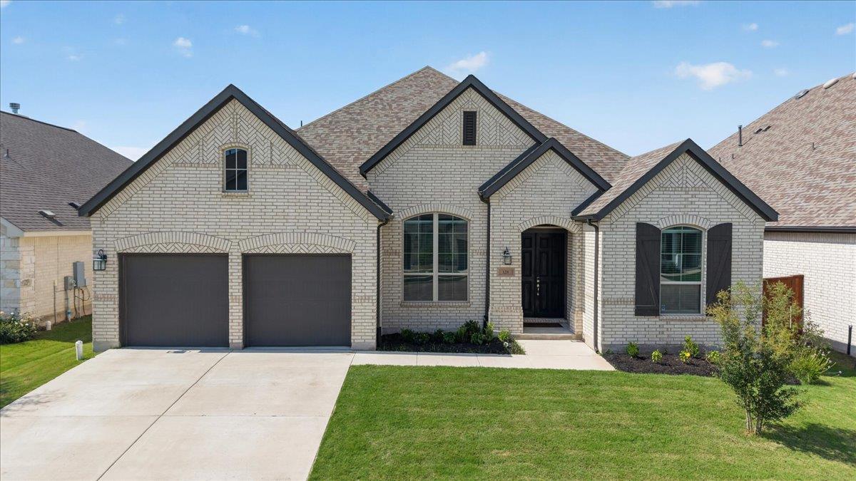 128 Lockhart DR