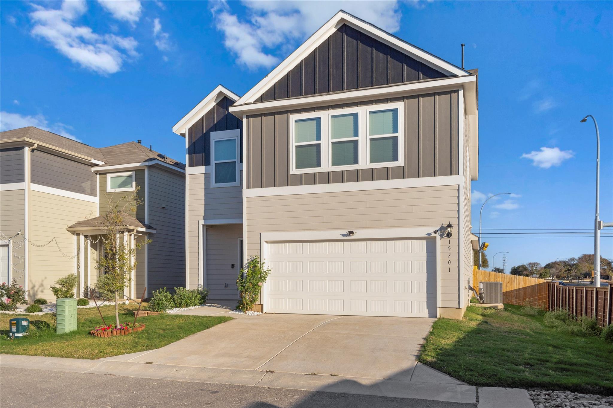 15701 Oglethorpe DR #100 — photo 3