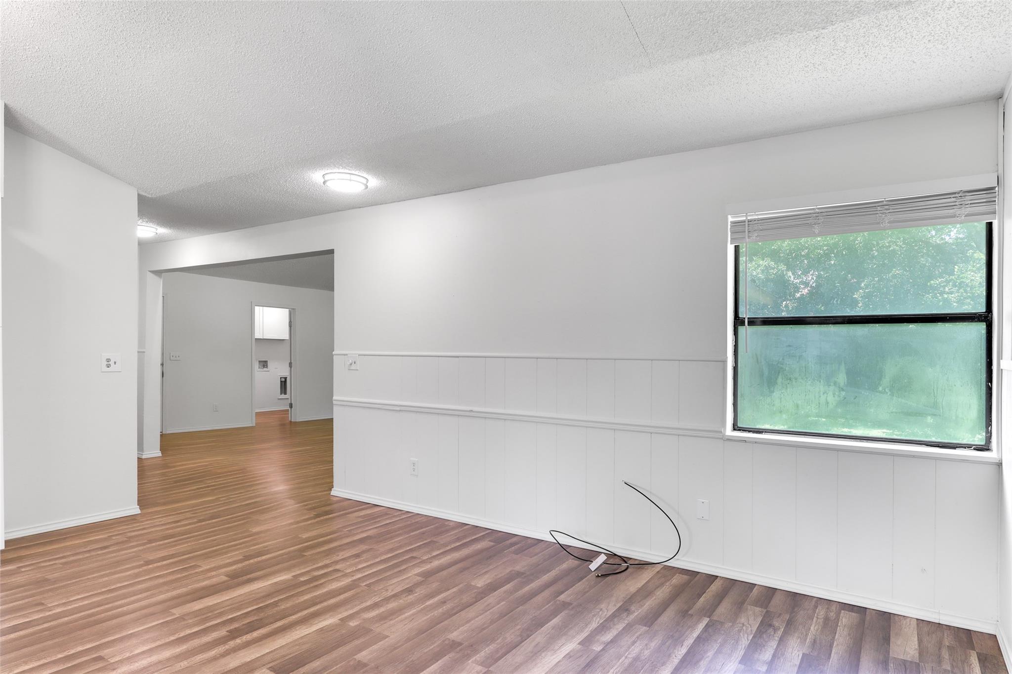2509 Sumac LN — photo 4