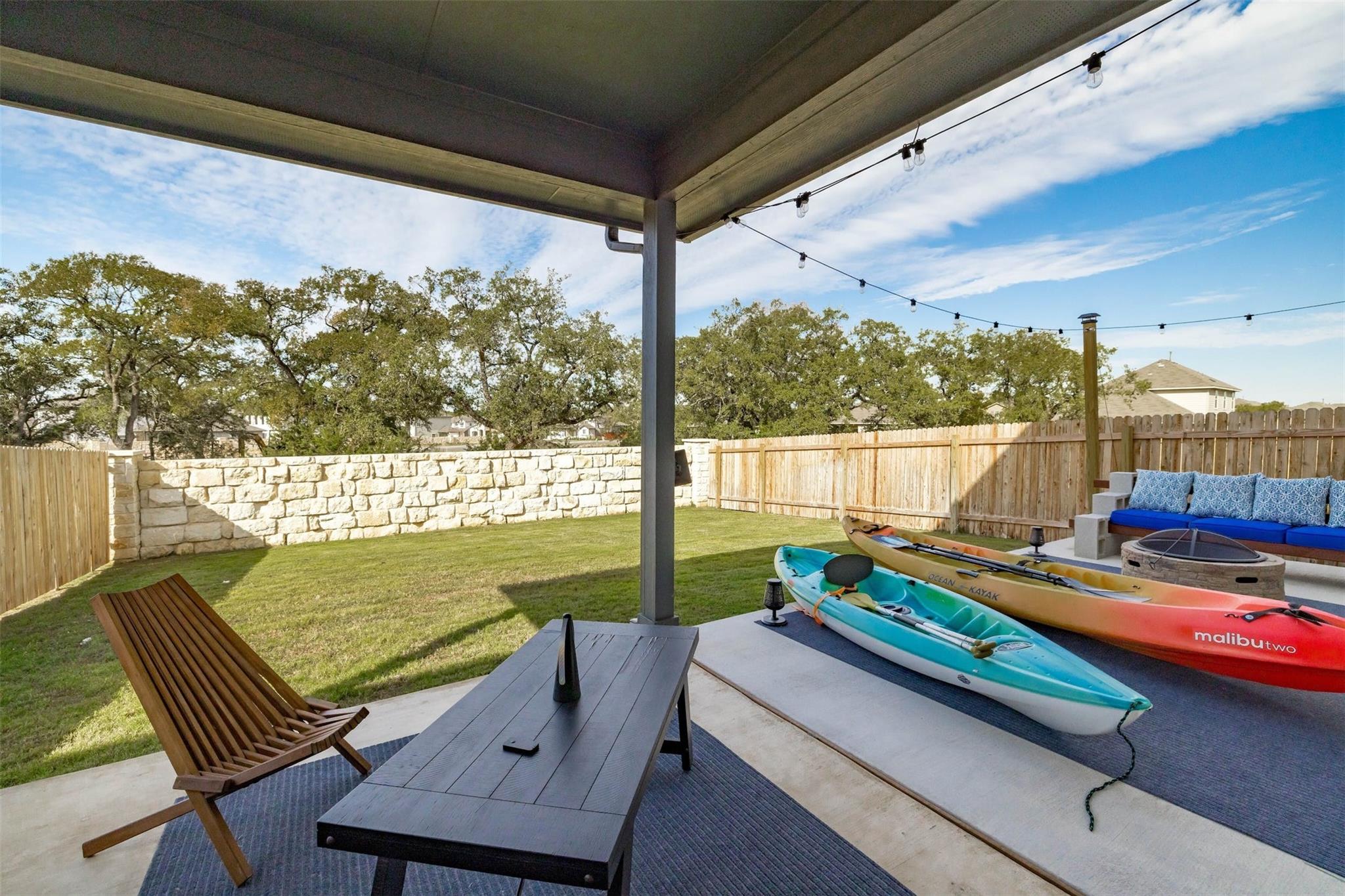 424 Arrowhead Vine ST — photo 4