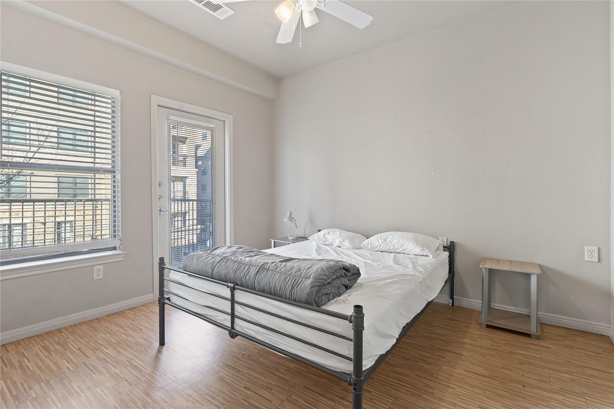 2515 Pearl ST #203 — photo 3