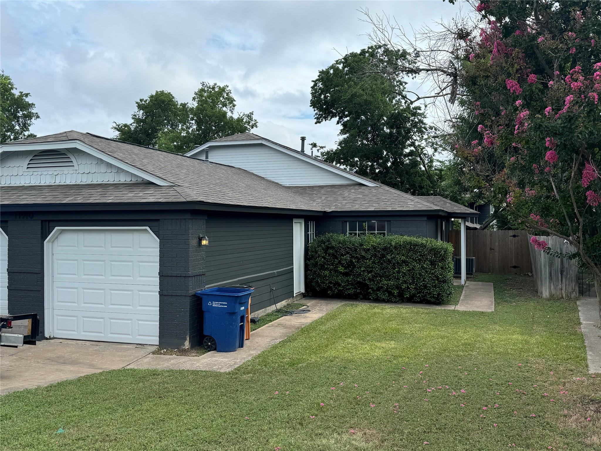 11910 Sunhillow BND — photo 4