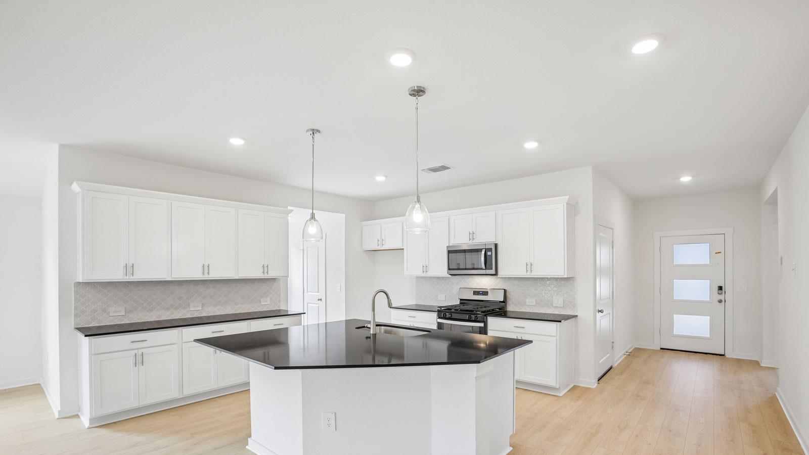 9501 Buckstitch Saddle DR — photo 5
