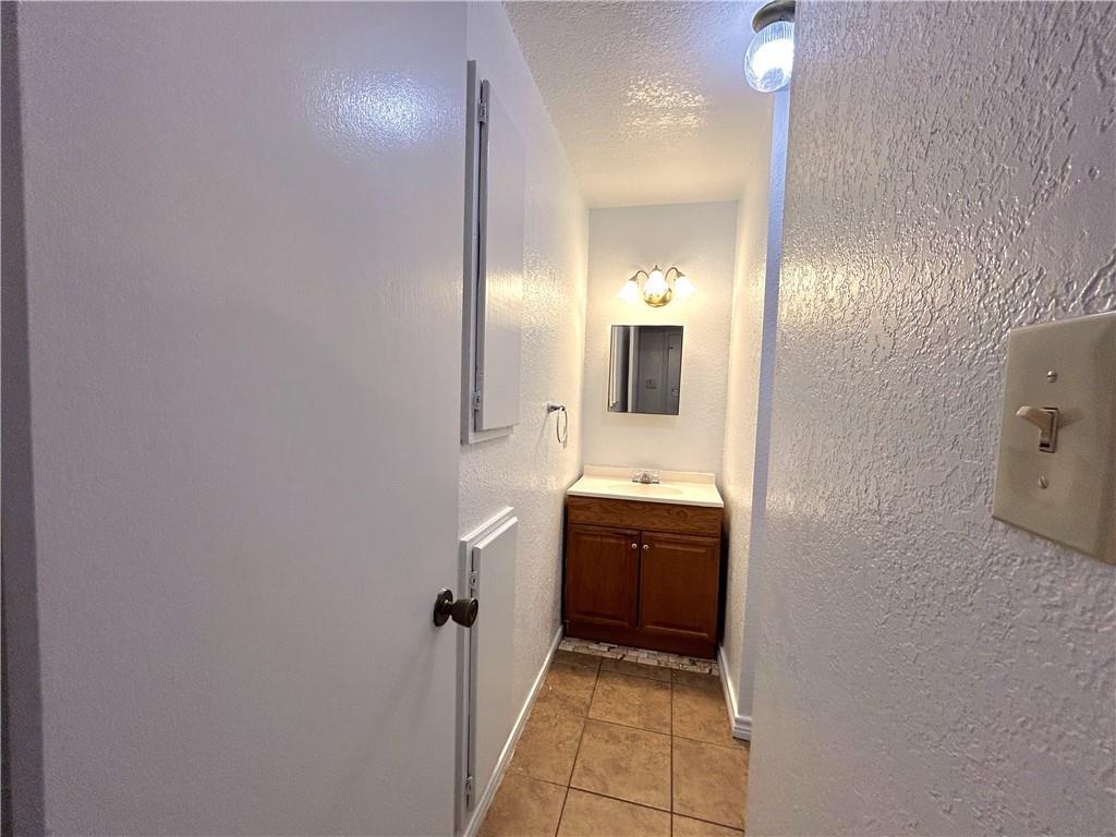 10411 Chaparral RD — photo 4