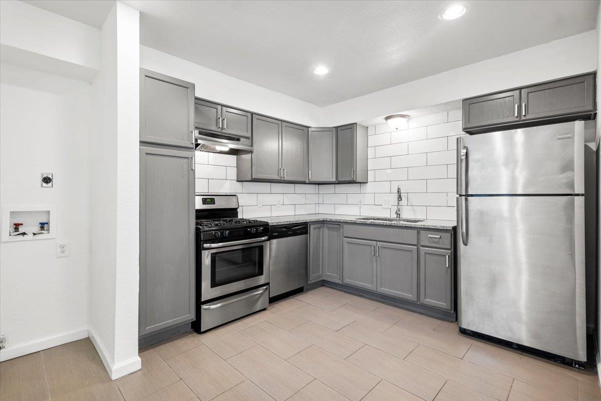 3464 Willowrun DR #C — photo 5